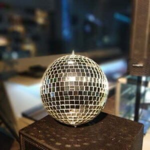 Esfera Espejada Grande (N°60)