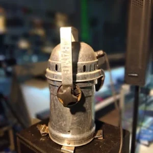 Tacho PAR 300 con Lampara G.E